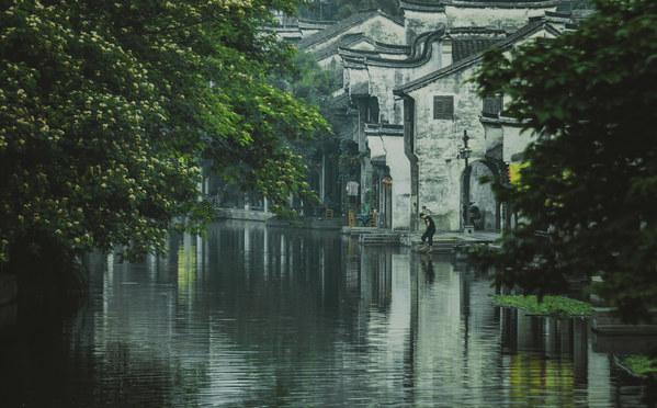 vbs怎么让“确定”和“取消”互换功能，点“确定”退出，点“取消”继续？游戏画面